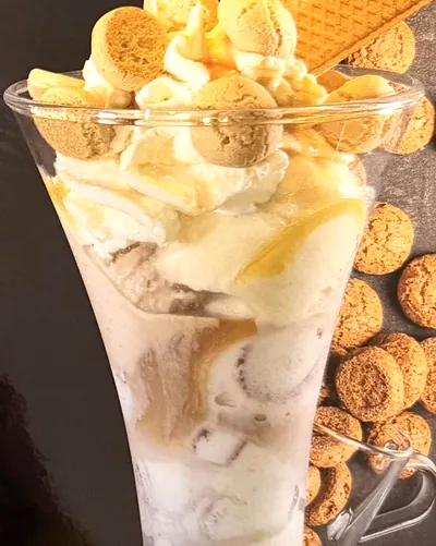 Amaretto Becher