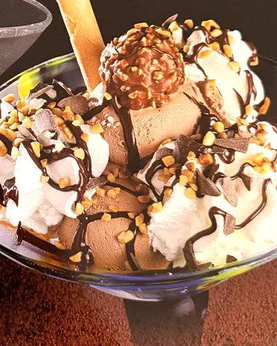 Rocher Becher